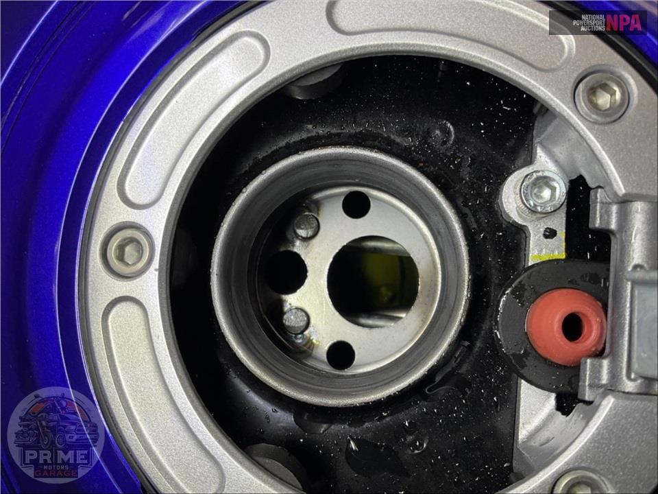 2025 Yamaha YZF-R3 — фото 16