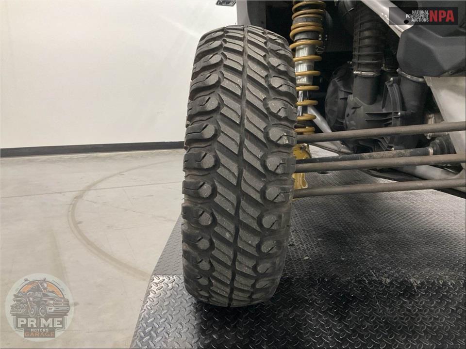 2019 Can-Am MAVERICK X3 MAX X RS TURBO R — фото 23