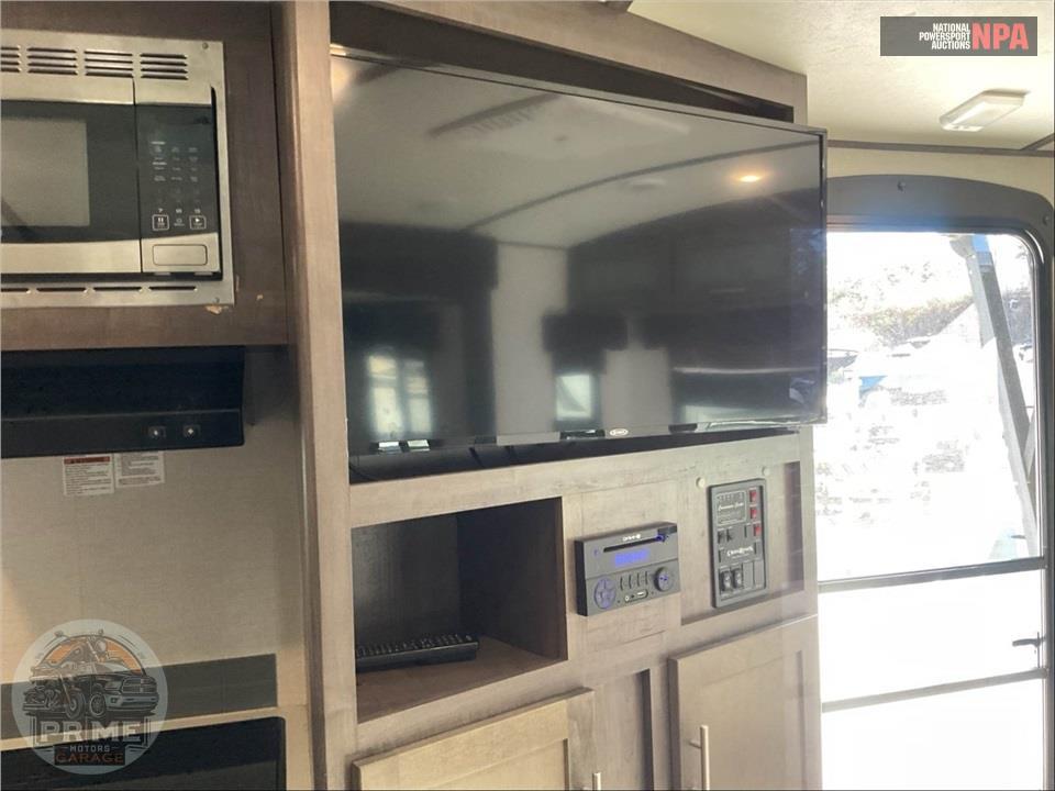 2019 Crossroads Rv M-259 RL - SUNSET TRAIL SUPER LITE SERIES — фото 20
