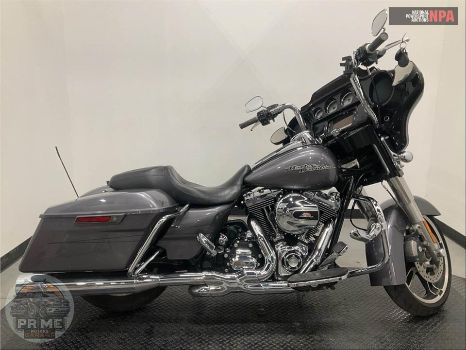 2014 Harley-Davidson FLHXS STREET GLIDE — фото 1
