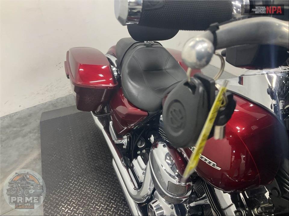 2016 Harley-Davidson FLHXS STREET GLIDE SPECIAL — фото 10