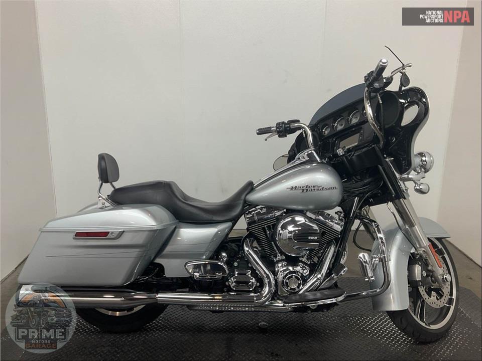 2014 Harley-Davidson FLHXS STREET GLIDE — фото 1