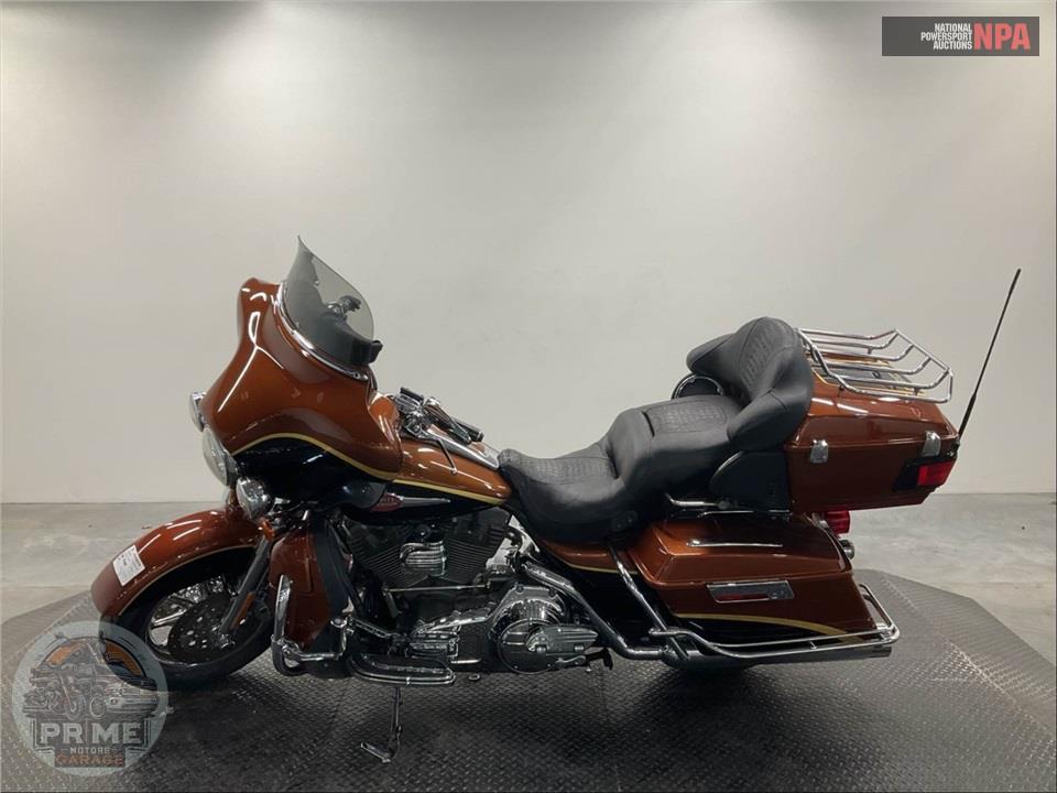 2008 Harley-Davidson FLHTCUSE3 (Anniv) — фото 3