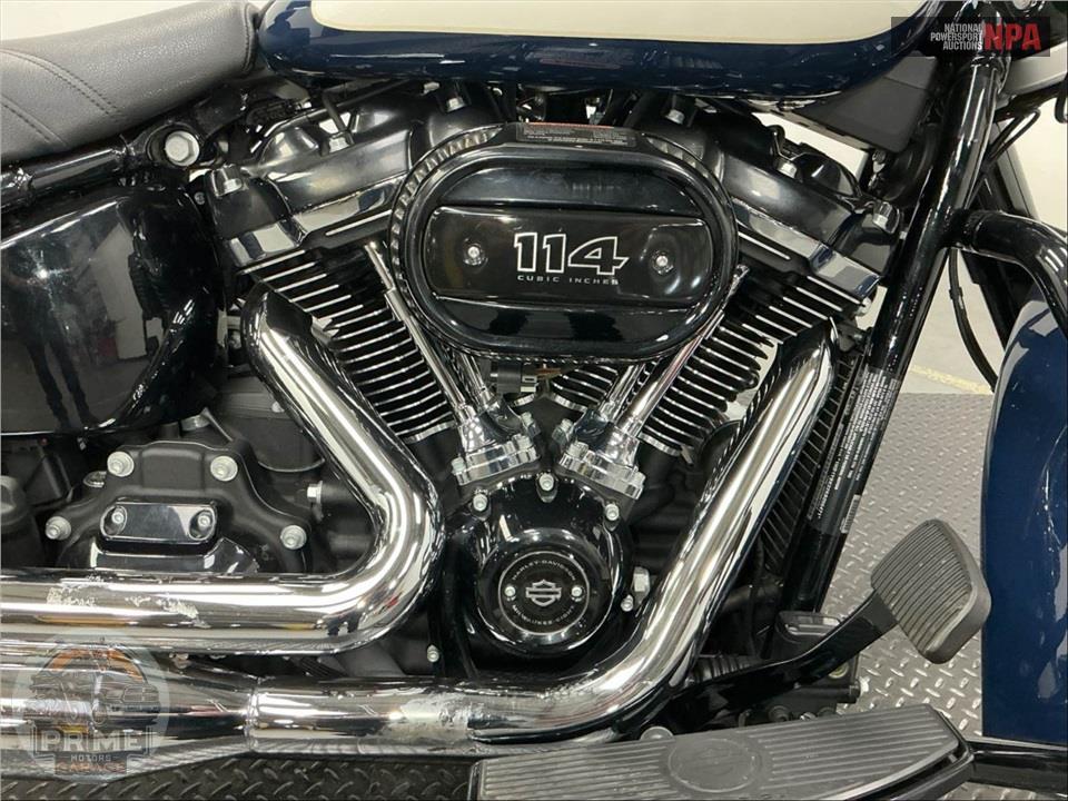 2019 Harley-Davidson FLHCS HERITAGE CLASSIC 114 — фото 6