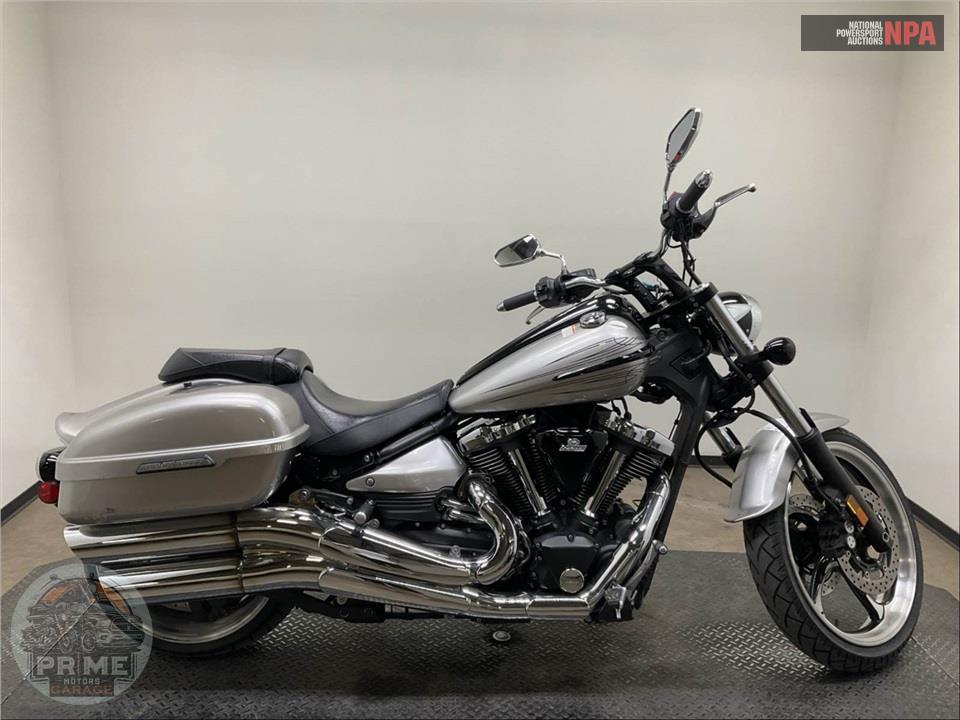 2012 Yamaha XV19CBS/C RAIDER — фото 1