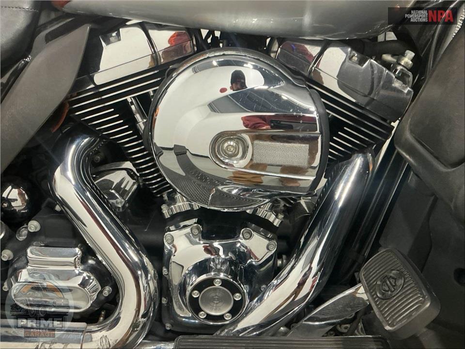 2014 Harley-Davidson FLHTK ELECTRA GLIDE ULTRA LIMITED — фото 6