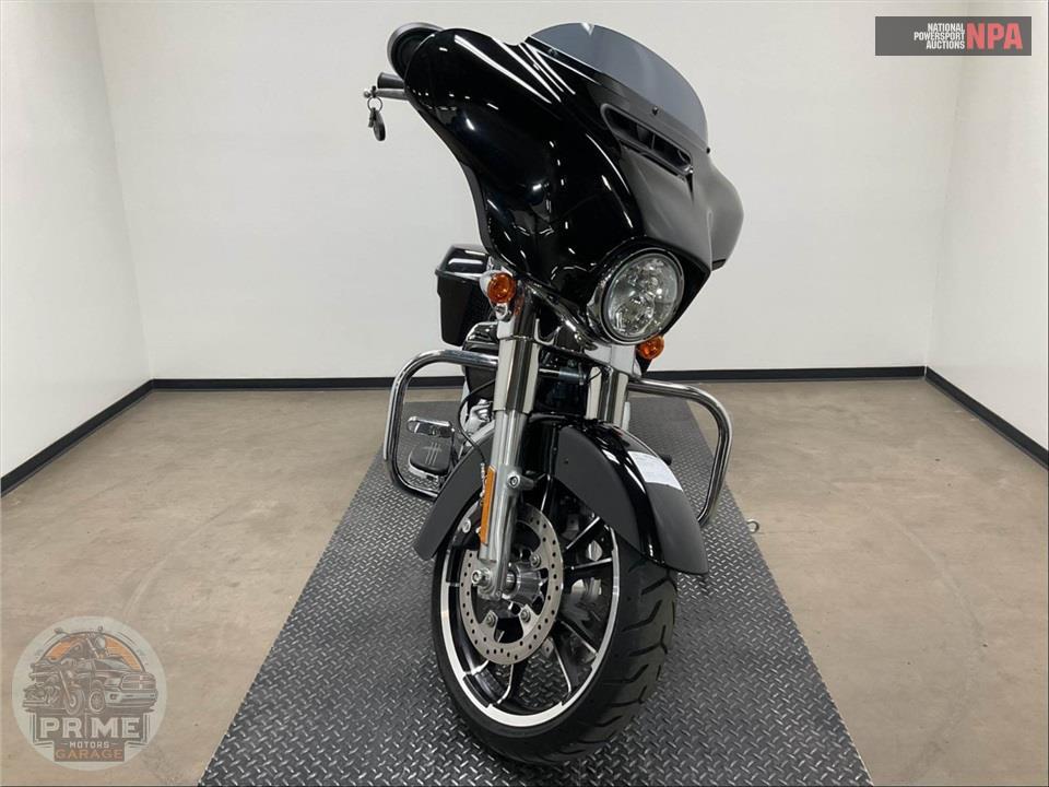 2021 Harley-Davidson FLHX STREET GLIDE — фото 2