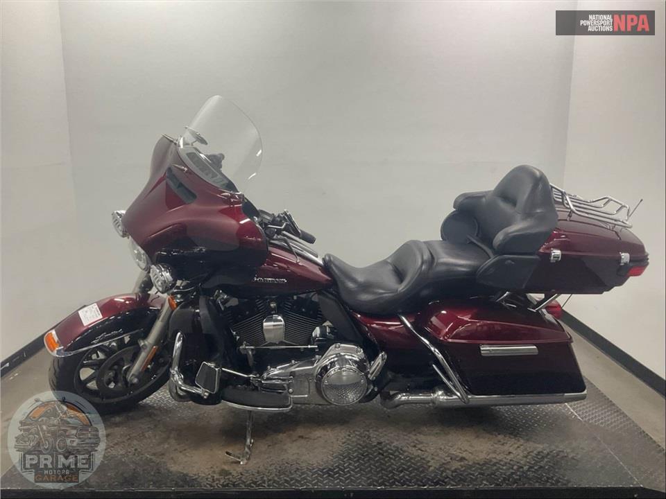 2014 Harley-Davidson FLHTK ELECTRA GLIDE ULTRA LIMITED — фото 3