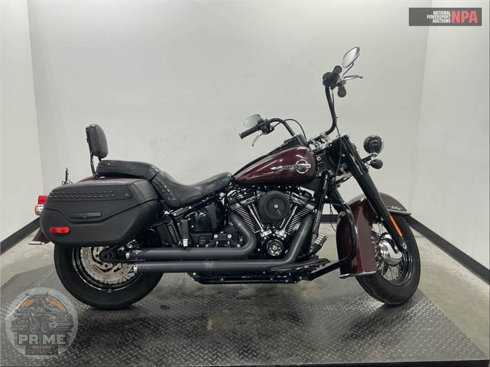 2018 HARLEY-DAVIDSON FLHC HERITAGE CLASSIC