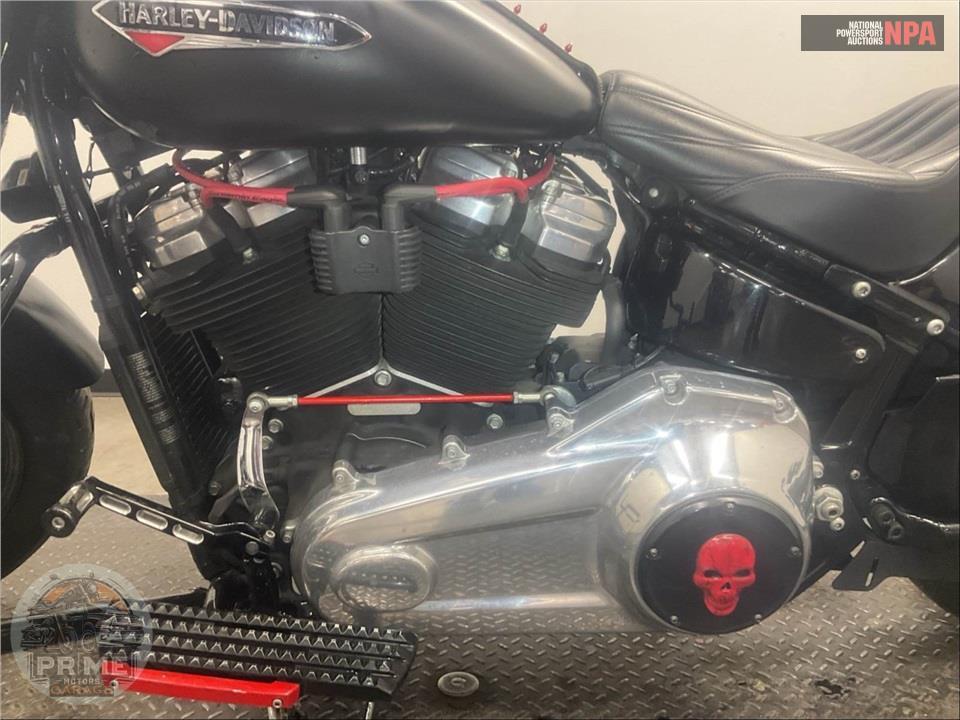 2019 Harley-Davidson FLSL SOFTAIL SLIM — фото 7