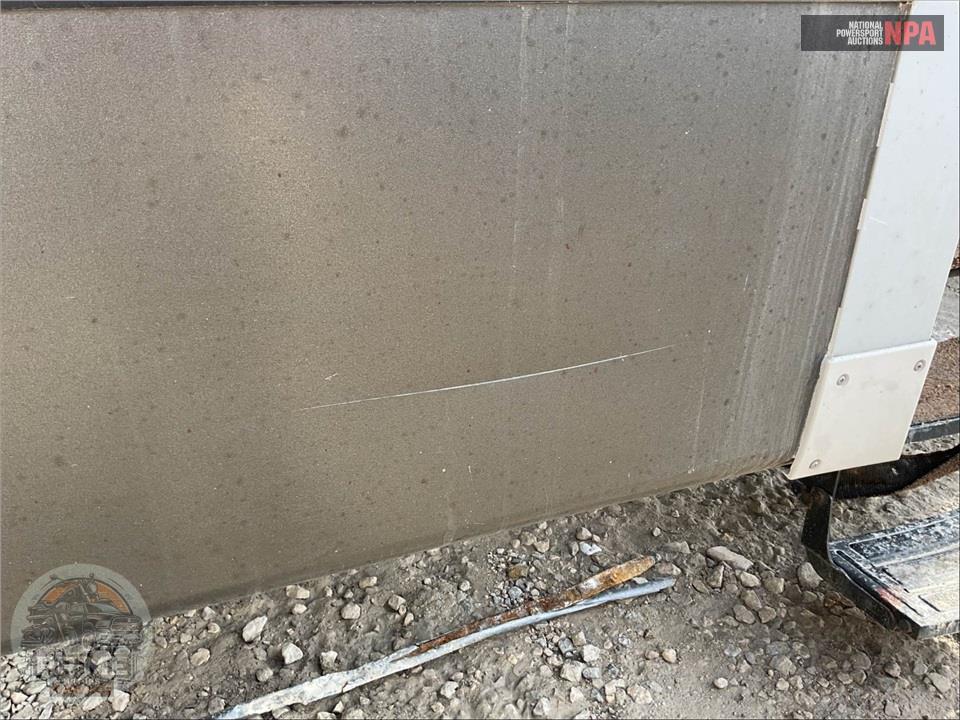 2015 Crossroads Rv LAS VEGAS - ELEVATION TOY HAULER TOY HAULER SERIES — фото 25