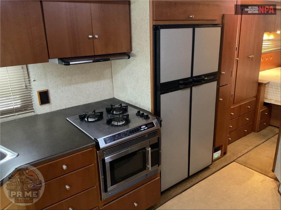 2008 Winnebago M-39W-WORKHORSE - DESTINATION SERIES — фото 31