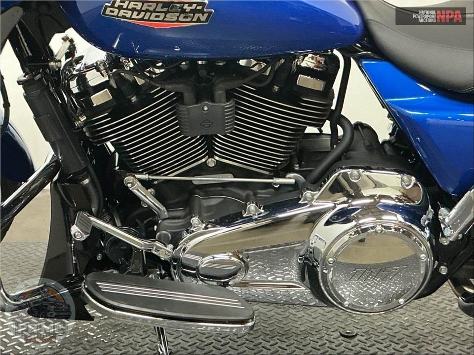 2025 Harley-Davidson FLHX STREET GLIDE — фото 7