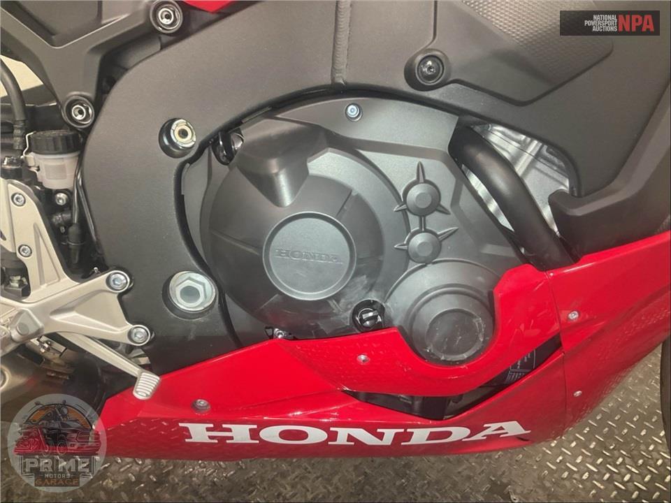 2022 Honda CBR1000RA (ABS) — фото 7