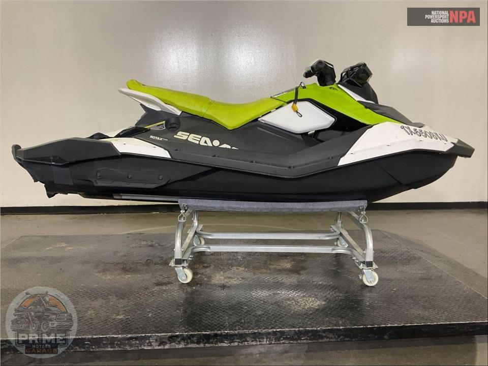 2023 Seadoo/Brp SPARK 3UP IBR CONVNCE PKG — фото 1