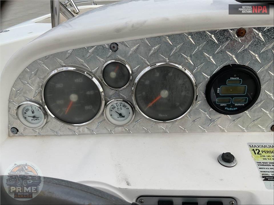 2015 Hurricane Boat SUNDECK SPORT 231 L=23/E=1-150HP YAMAHA OB — фото 5