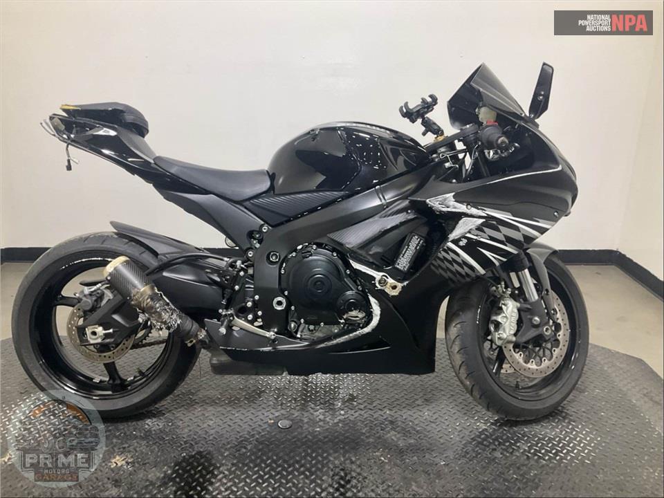 2024 Suzuki GSX-R750M4 — фото 1