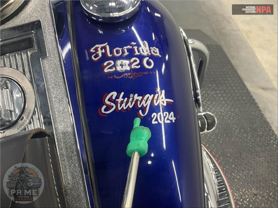 2006 Harley-Davidson FLHRCI ROAD KING CLASSIC — фото 17