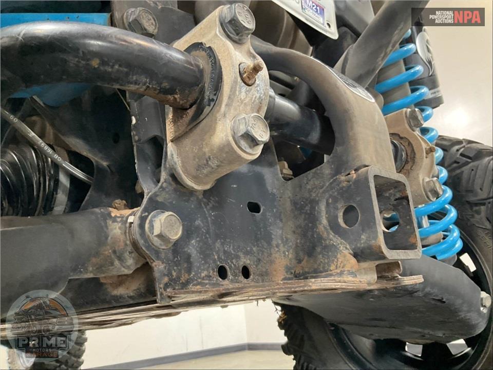 2019 Can-Am MAVERICK SPORT X RC 1000R — фото 42