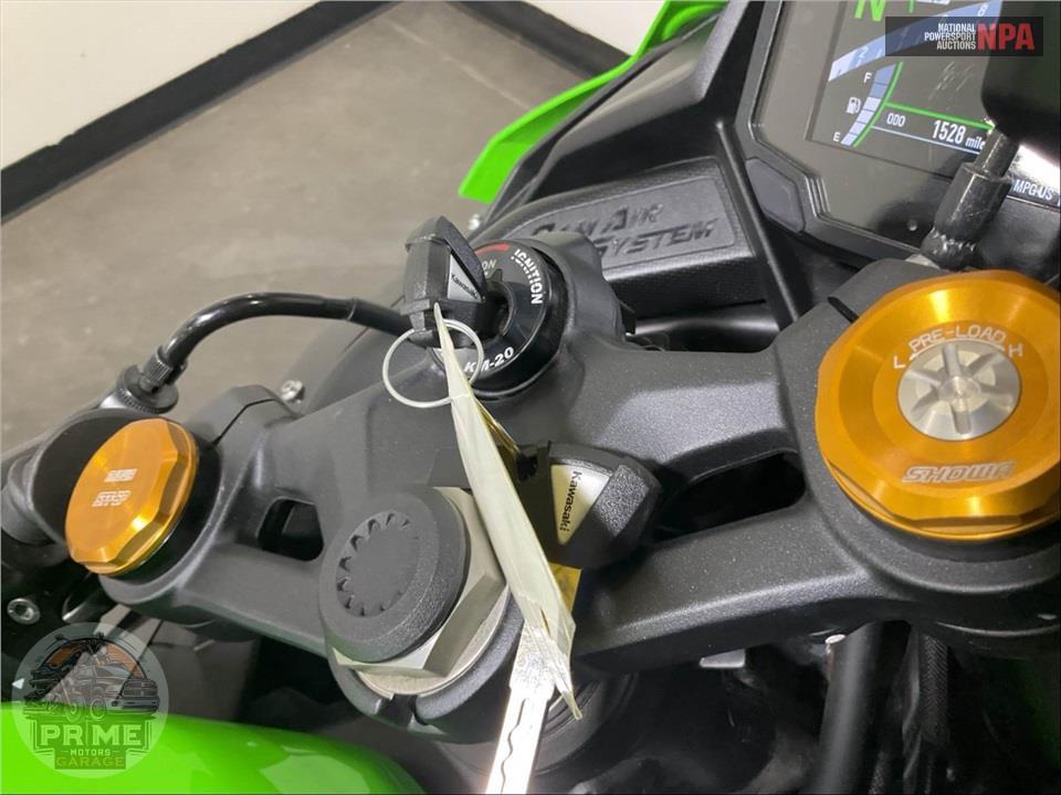 2024 Kawasaki ZX400SRFNL NINJA ZX-4RR KRT (ABS) — фото 15