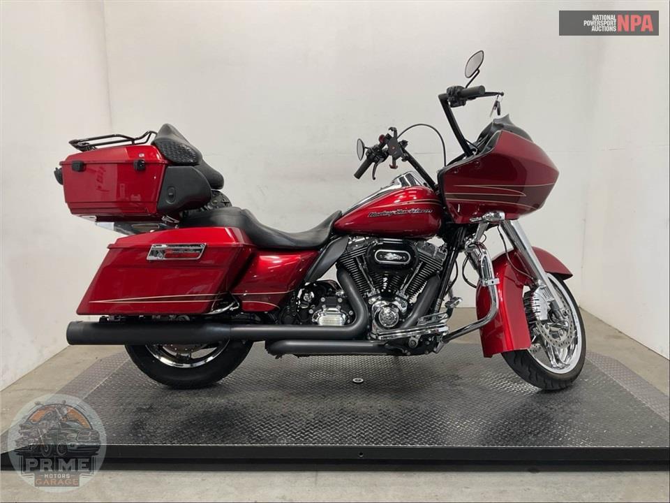 2013 Harley-Davidson FLTRU ROAD GLIDE ULTRA — фото 1
