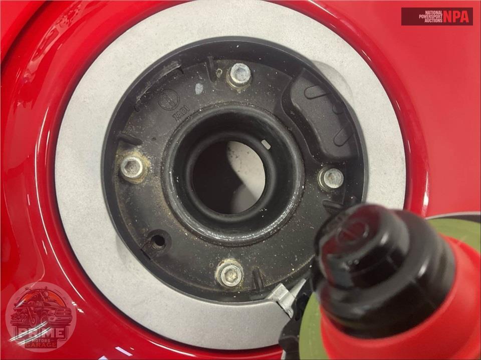 2019 Ducati PANIGALE V4 S — фото 15