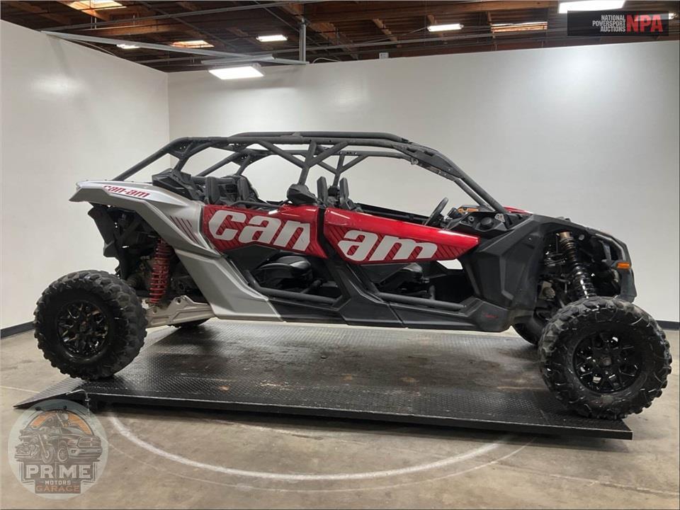 2025 CAN-AM MAVERICK X3 MAX RS TURBO RR (RED & SILVER)