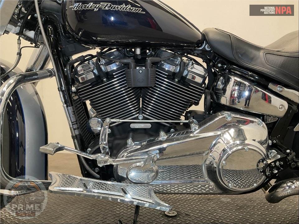 2019 Harley-Davidson FLDE DELUXE — фото 7