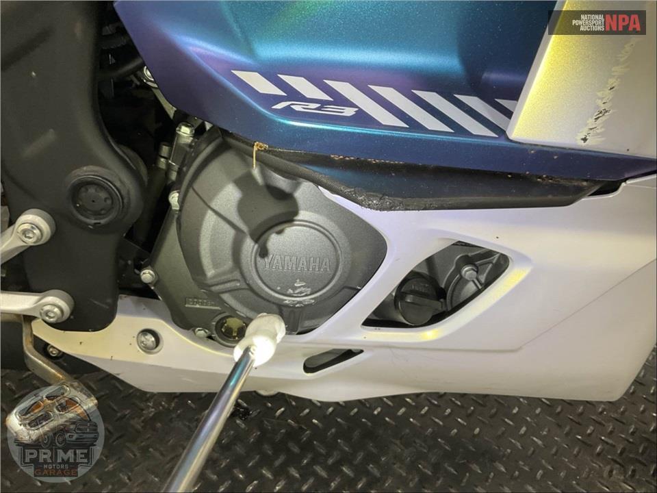 2025 Yamaha YZF-R3 — фото 10