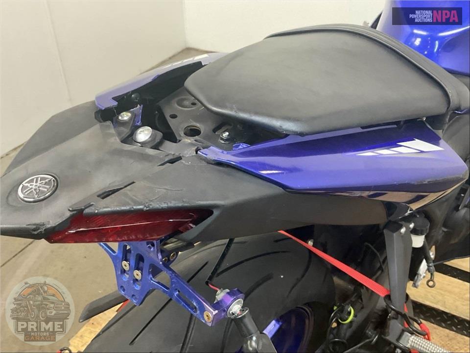 2024 Yamaha YZF-R3 — фото 19