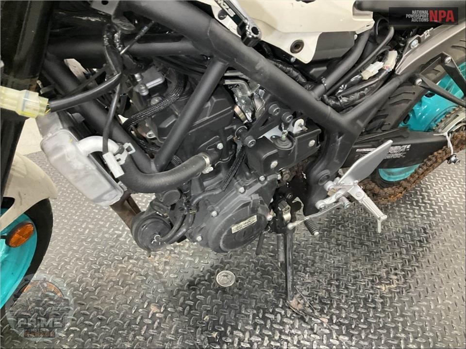 2024 Yamaha YZF-R3 — фото 17