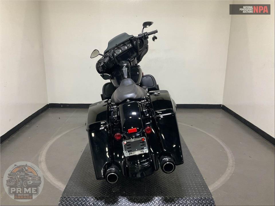 2019 Harley-Davidson FLHXS STREET GLIDE SPECIAL — фото 4