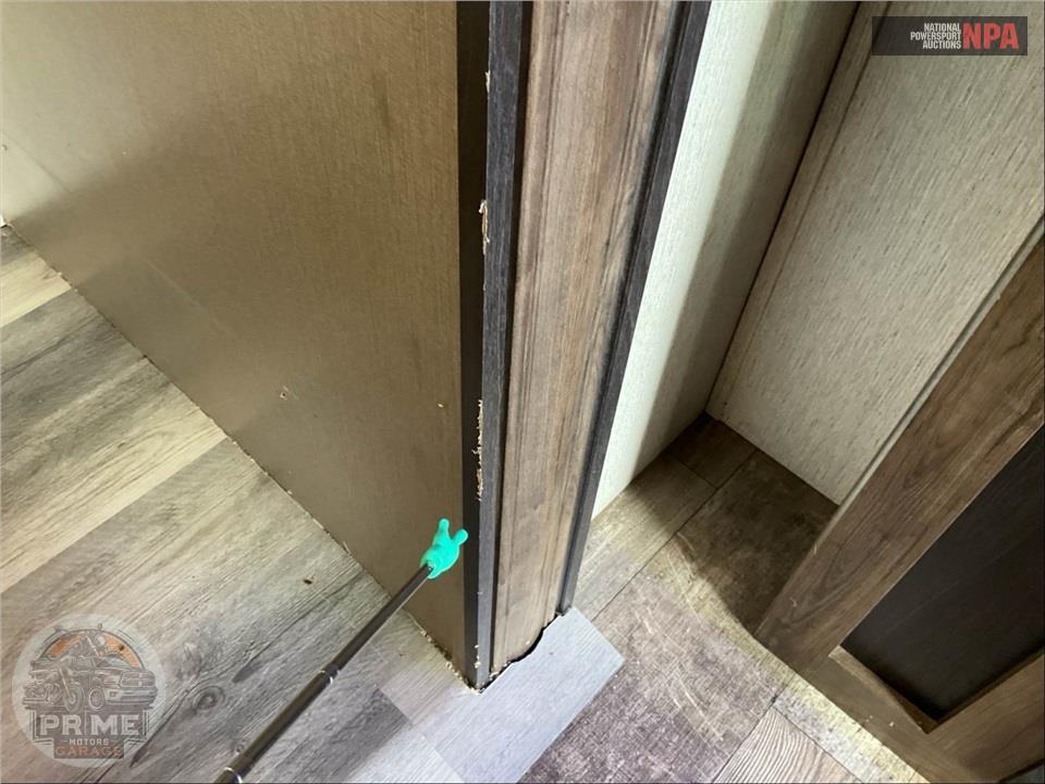 2019 Crossroads Rv M-32 FB - VOLANTE SERIES — фото 31