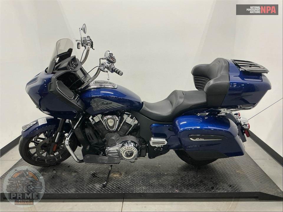 2021 Indian Motorcycle CHALLENGER LIMITED — фото 3