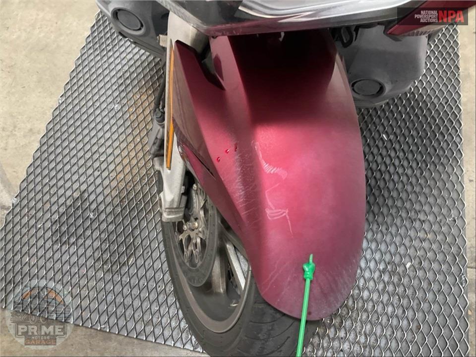 2018 Honda GL1800D GOLDWING TOUR DCT (RED) — фото 16