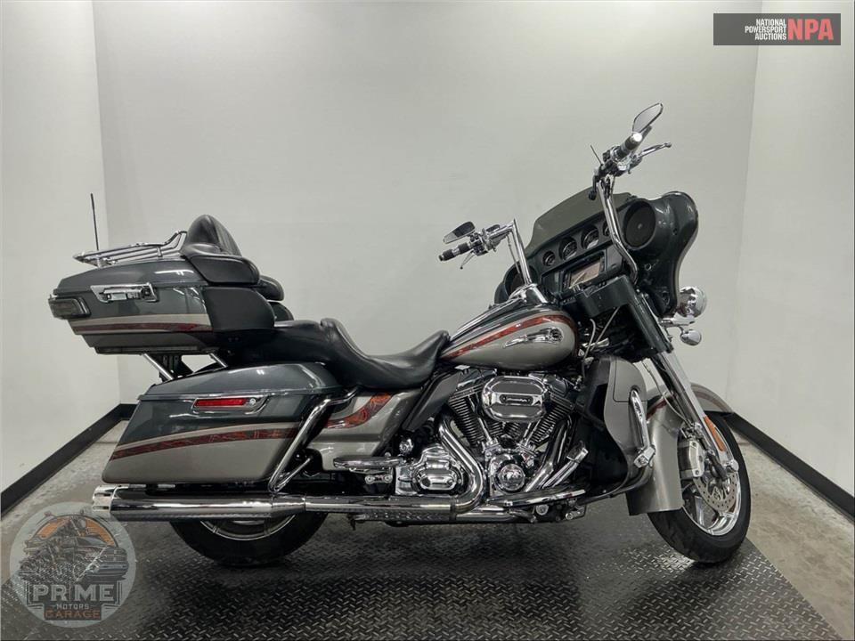 2016 Harley-Davidson FLHTKSE CVO ULTRA LIMITED — фото 1