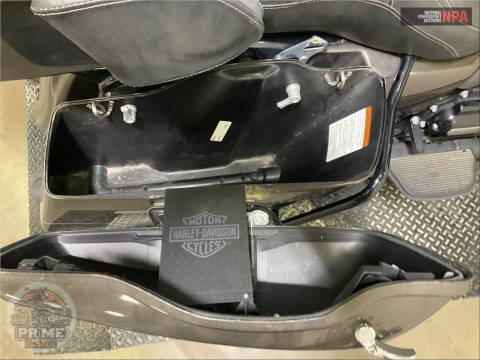 2020 Harley-Davidson FLHTK ULTRA LIMITED — фото 32