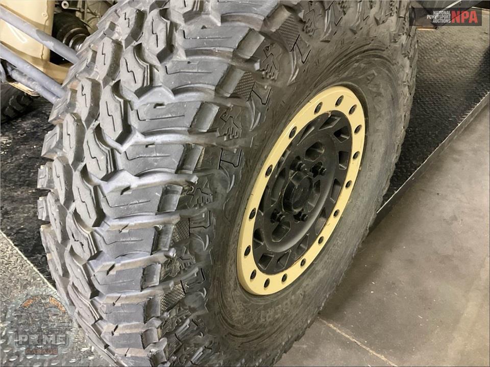 2023 Can-Am MAVERICK X3 X RC  TURBO RR 72 — фото 21