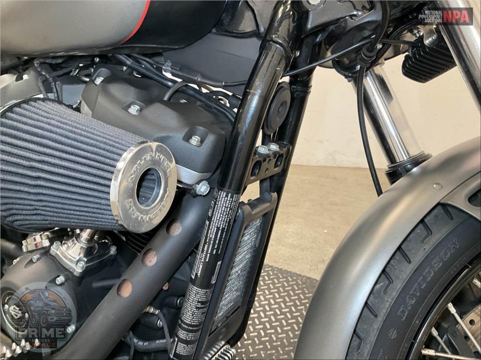 2018 Harley-Davidson FXBB STREET BOB — фото 13