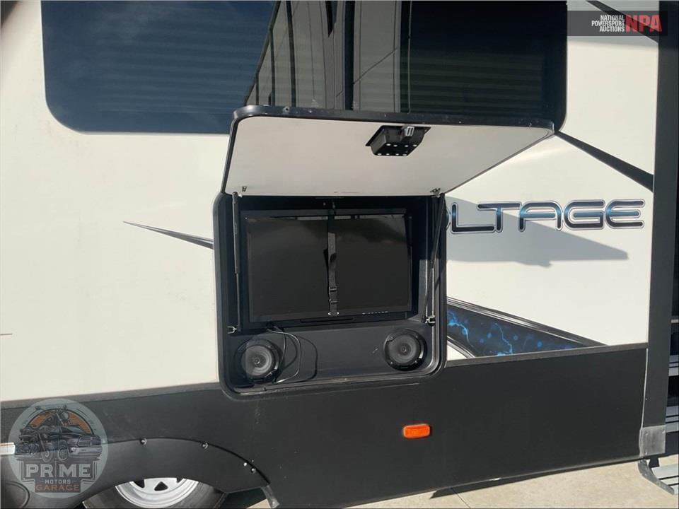 2019 Voltage M-3655 - TOY HAULER TOY HAULER SERIES — фото 32
