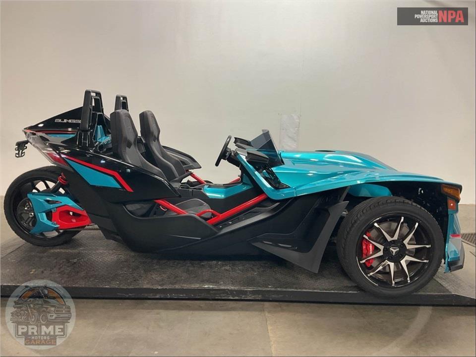 2022 Polaris SLINGSHOT R AUTODRIVE — фото 1