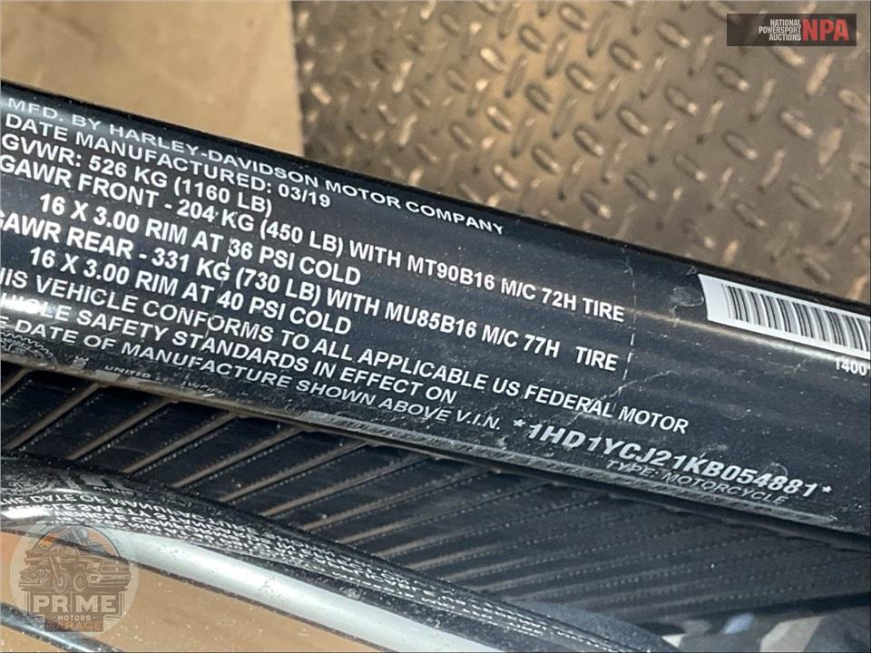 2019 Harley-Davidson FLDE DELUXE — фото 29
