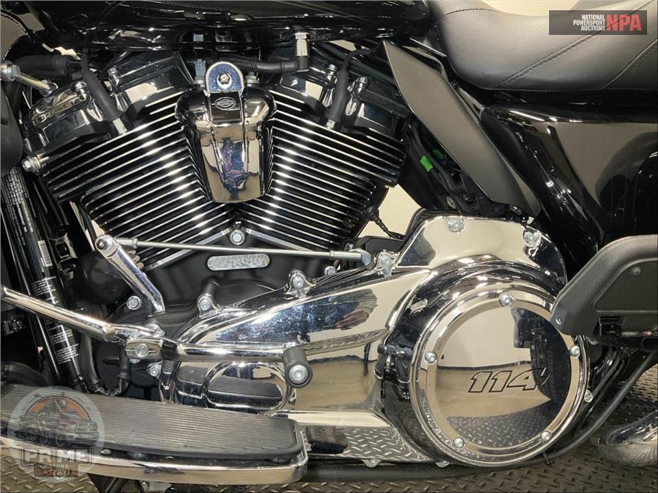 2021 Harley-Davidson FLHTCUTG TRI GLIDE ULTRA CLASSIC — фото 7