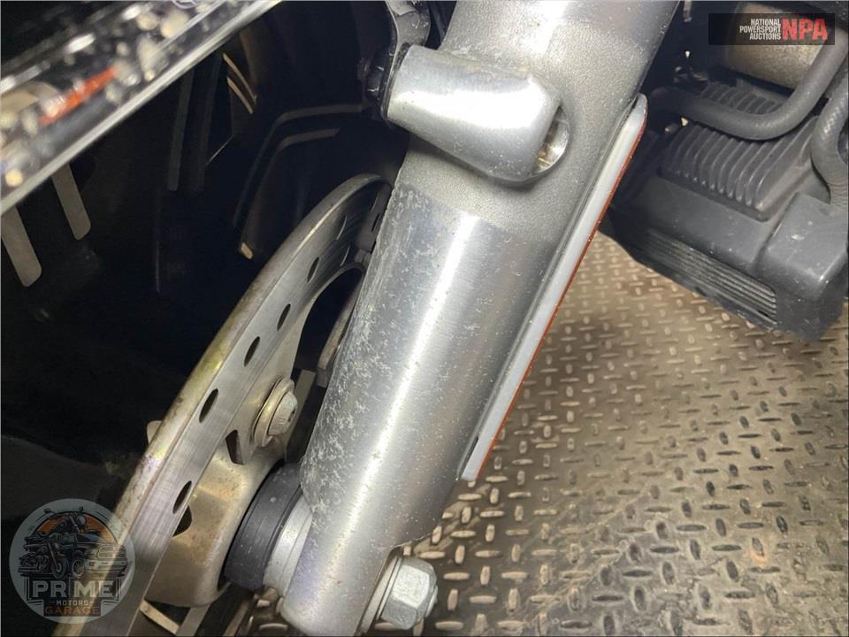 2016 Harley-Davidson FLHTCU ULTRA CLASSIC ELECTRA GLIDE — фото 38