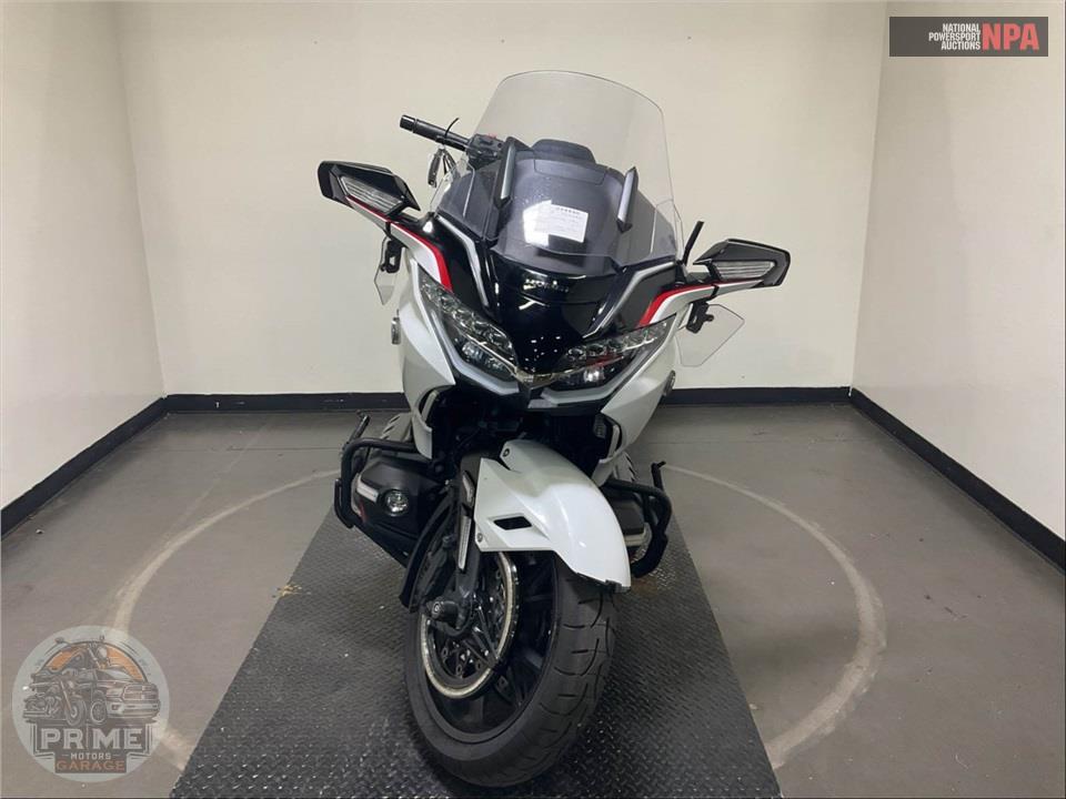 2024 Honda GL1800D GOLDWING TOUR DCT — фото 2