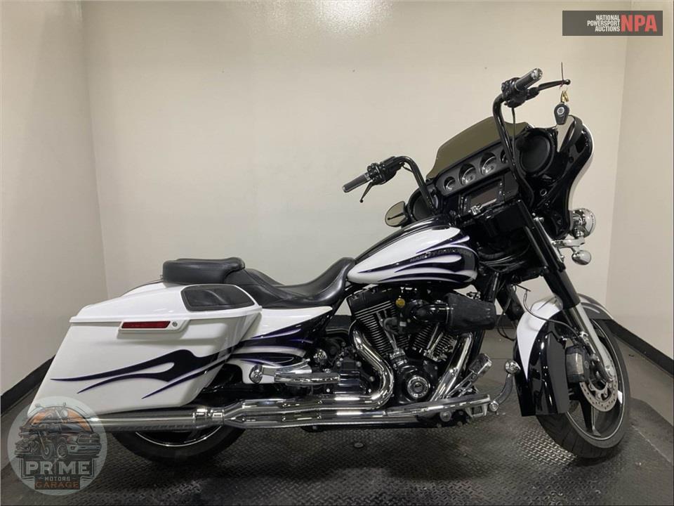 2016 Harley-Davidson FLHXSE CVO STREET GLIDE SPECIAL — фото 1