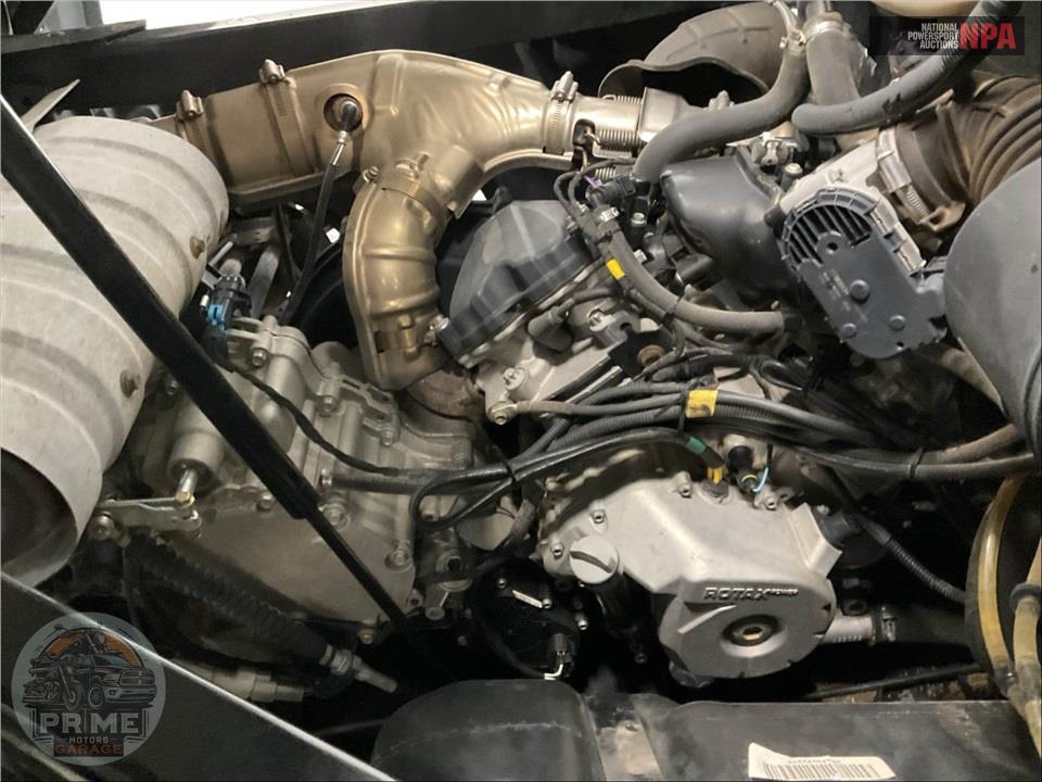 2018 Can-Am DEFENDER HD8 XT CAB — фото 8