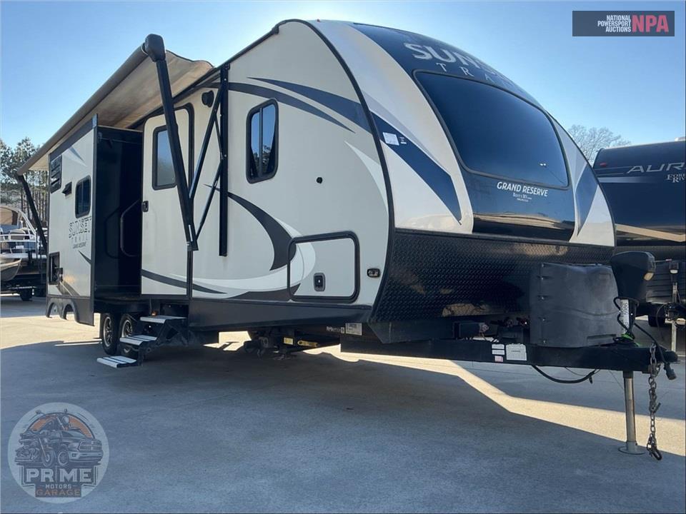2017 Crossroads Rv M-26 SI - SUNSET TRAIL GRAND RESERVE SERIES — фото 1