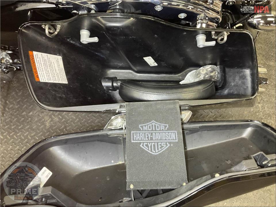 2021 Harley-Davidson FLHX STREET GLIDE — фото 23