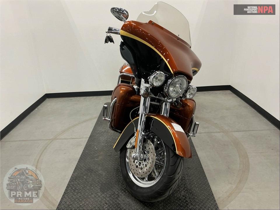 2008 Harley-Davidson FLHTCUSE3 (Anniv) — фото 2